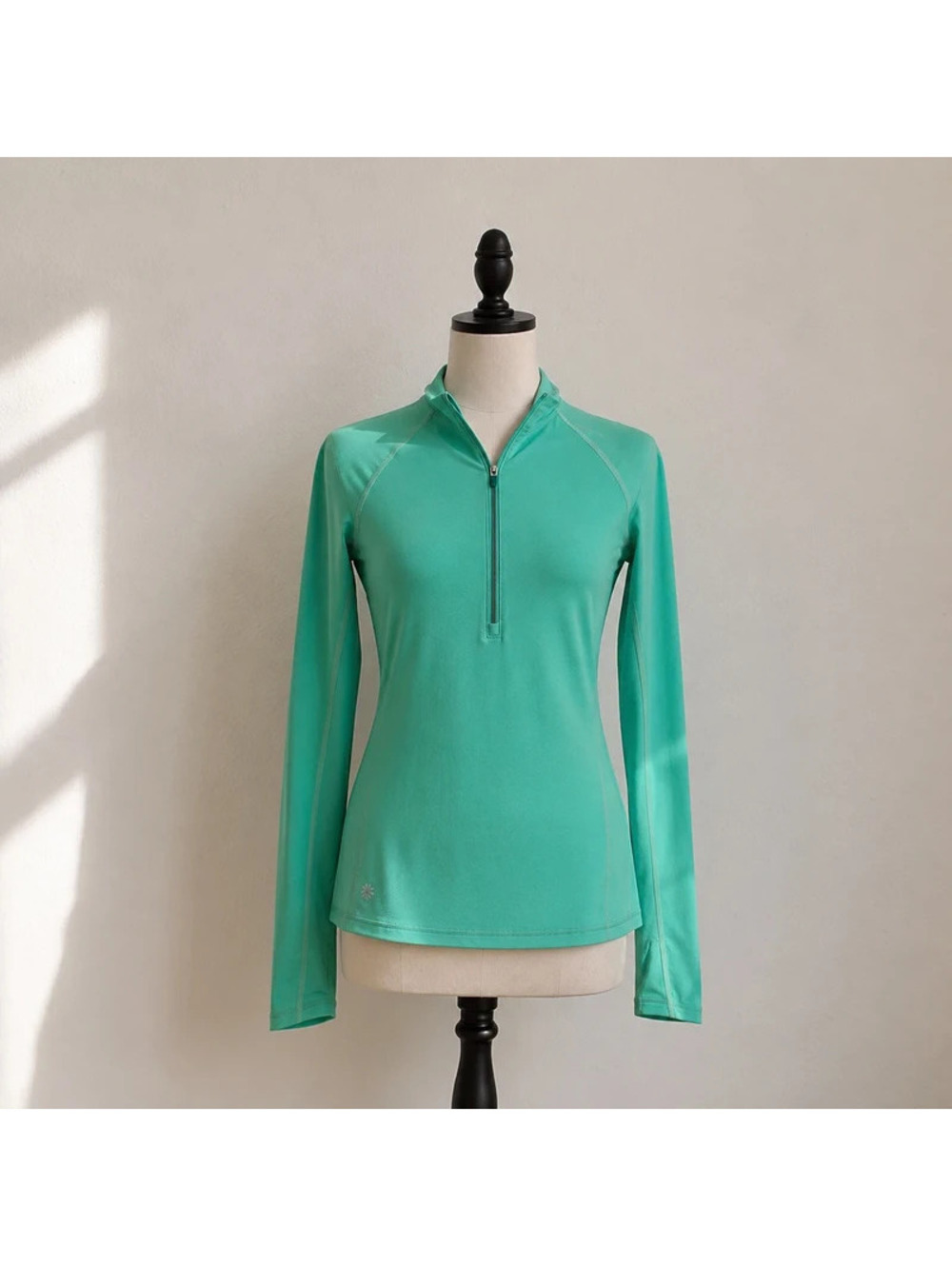 Athleta XS Mint Half Zip Long Sleeve Athletic Running Top Thumbholes Pocket
